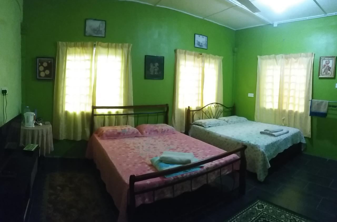 Dhia Irdina Homestay Paya Rewak Zewnętrze zdjęcie