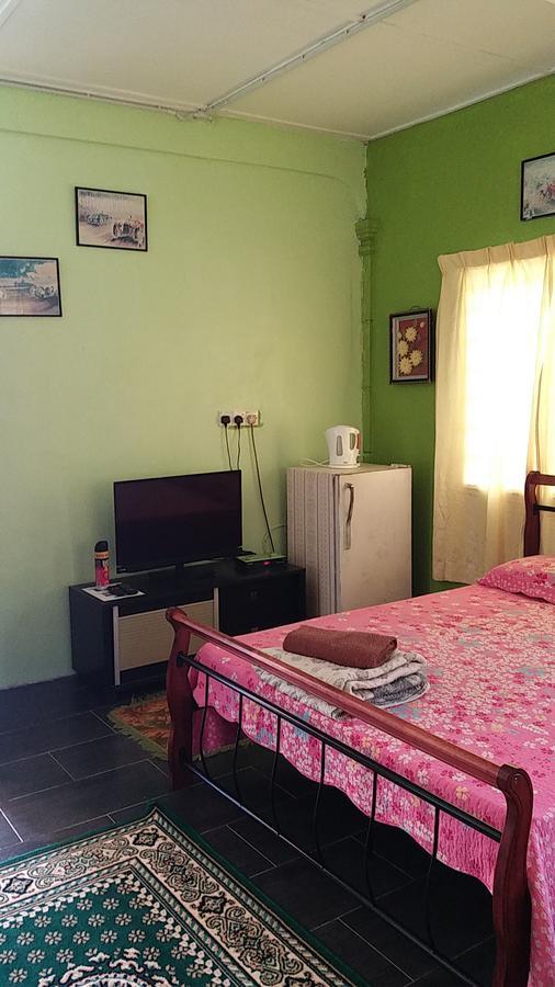 Dhia Irdina Homestay Paya Rewak Zewnętrze zdjęcie